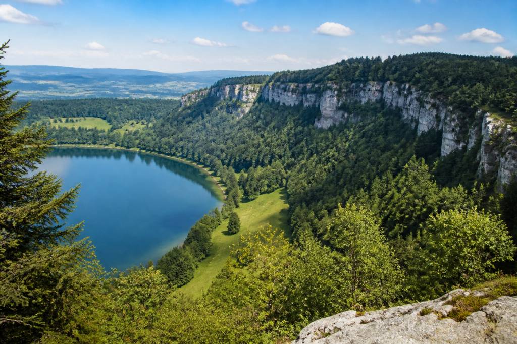 Jura switzerland : culture, loisirs et tourisme dans le Jura suisse